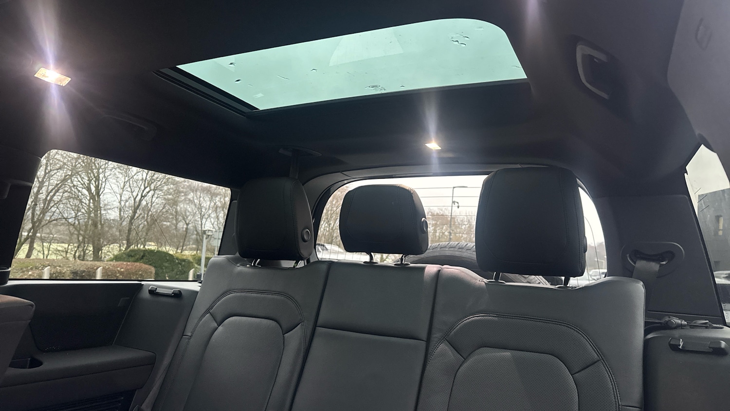 Used Land Rover Defender 2022 for sale - 77351104: Photo 38