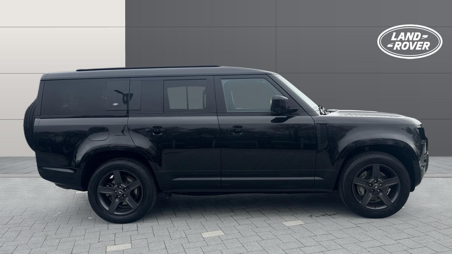 Used Land Rover Defender 2022 for sale - 77351104: Photo 5