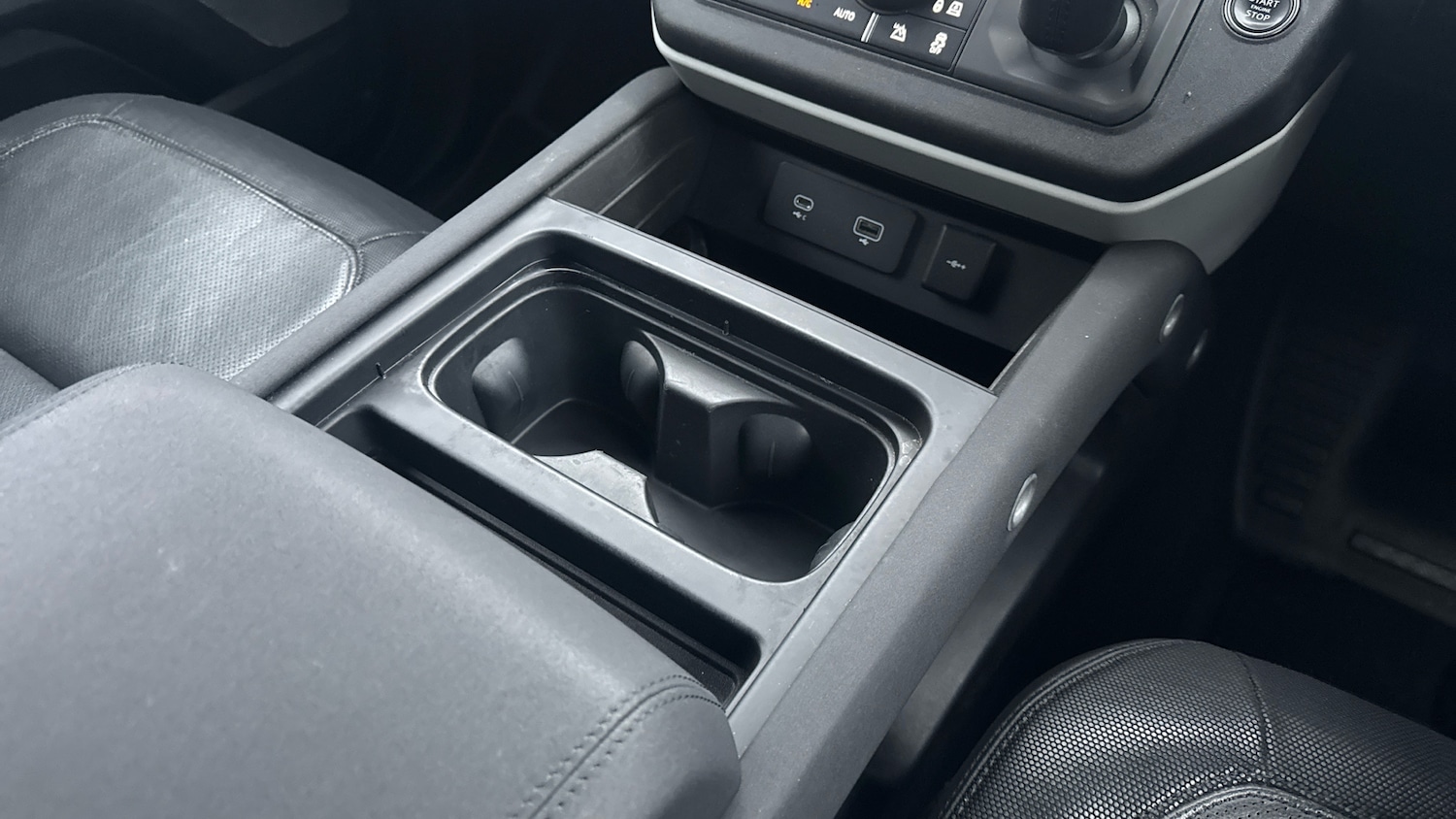 Used Land Rover Defender 2022 for sale - 77351104: Photo 55