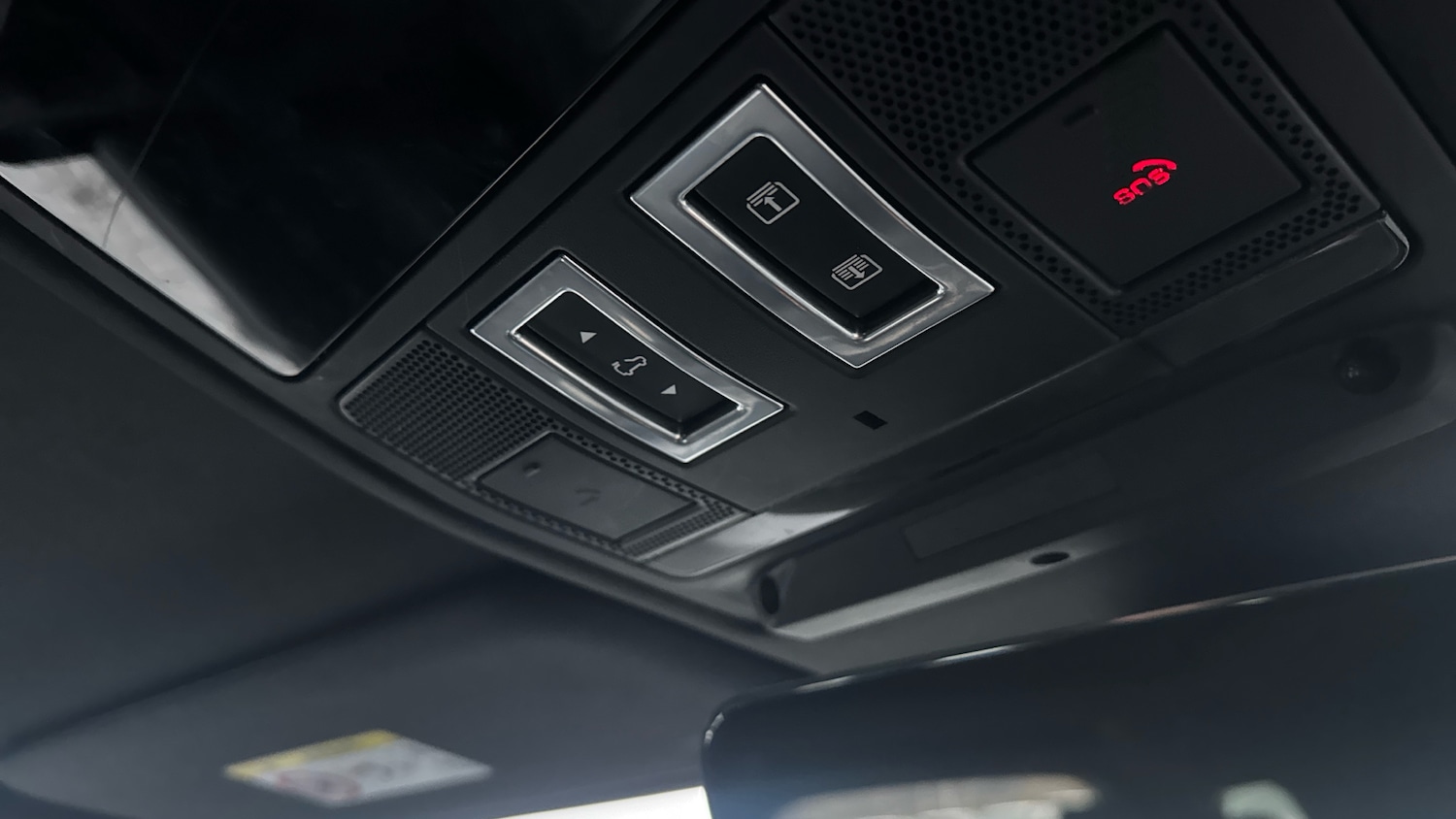 Used Land Rover Defender 2022 for sale - 77351104: Photo 59