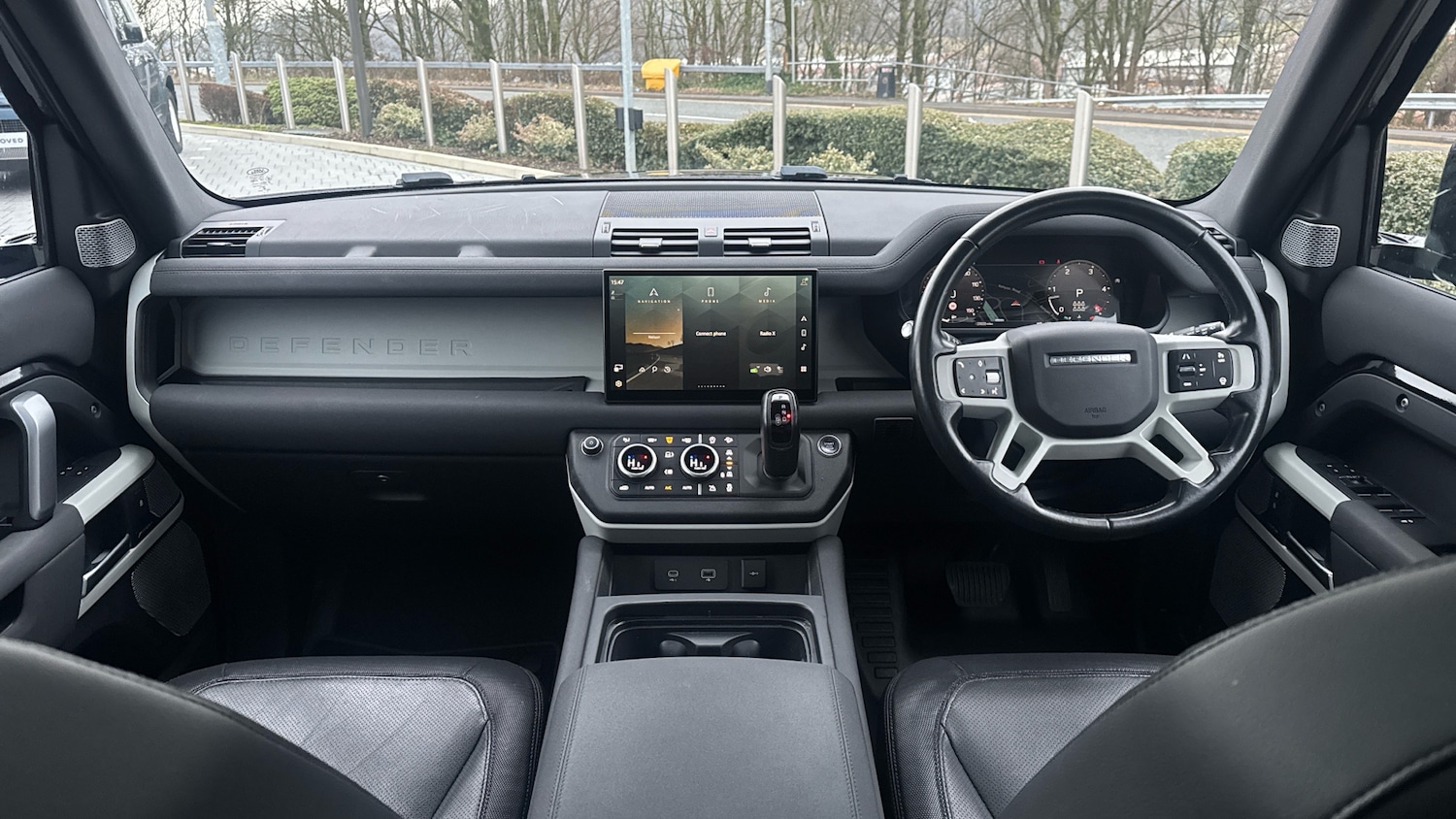 Used Land Rover Defender 2022 for sale - 77351104: Photo 9