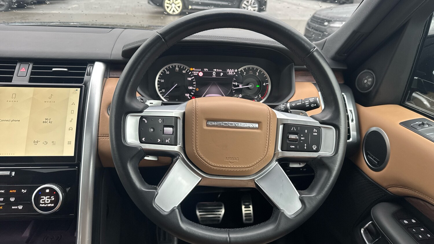 Used Land Rover Discovery 2023 for sale - 76792893: Photo 15