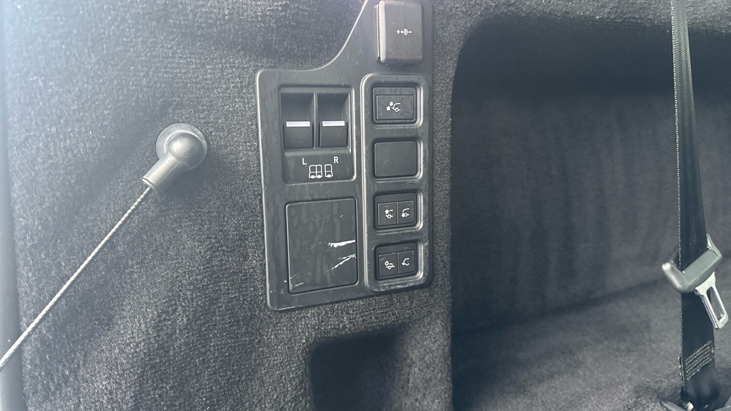 Used Land Rover Discovery 2023 for sale - 76792893: Photo 53