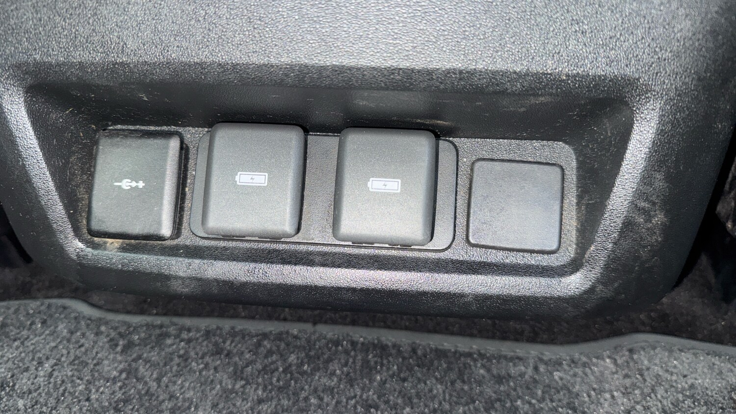 Used Land Rover Discovery 2023 for sale - 76792893: Photo 56