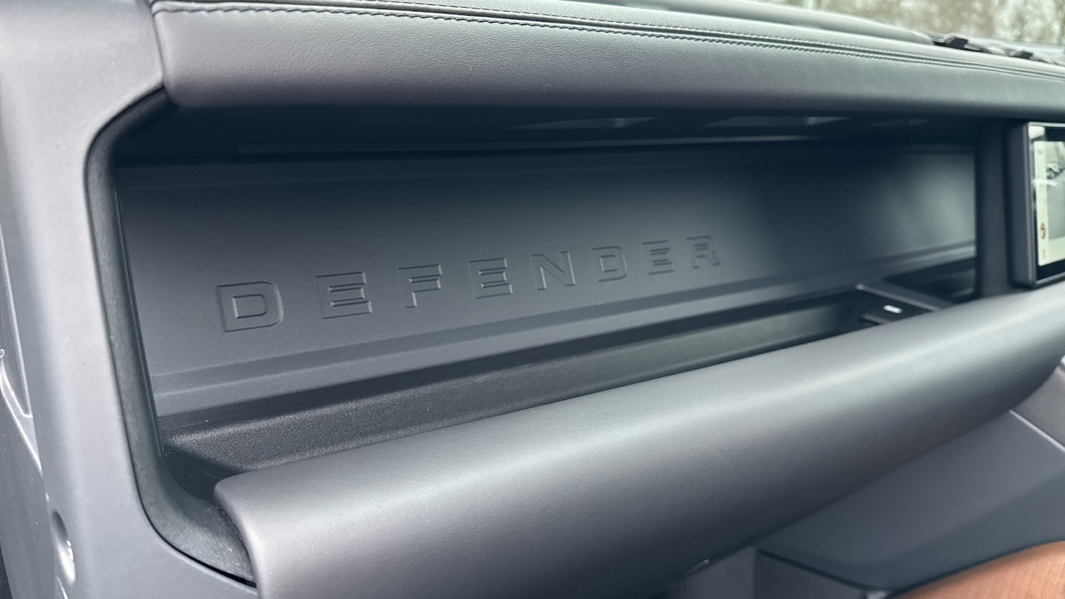 Used Land Rover Defender 2021 for sale - 77420970: Photo 55