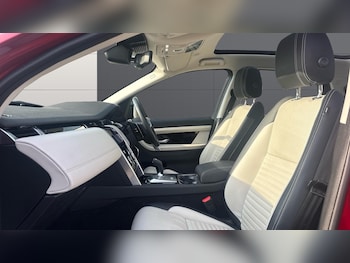 Used Land Rover Discovery Sport 2023 for sale - 77903797: Photo