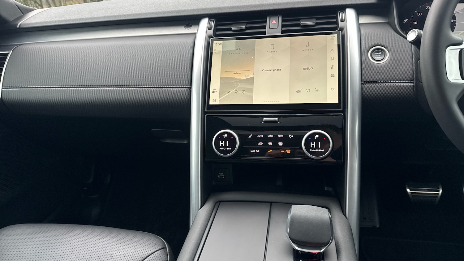 Used Land Rover Discovery 2024 for sale - 77447018: Photo 14