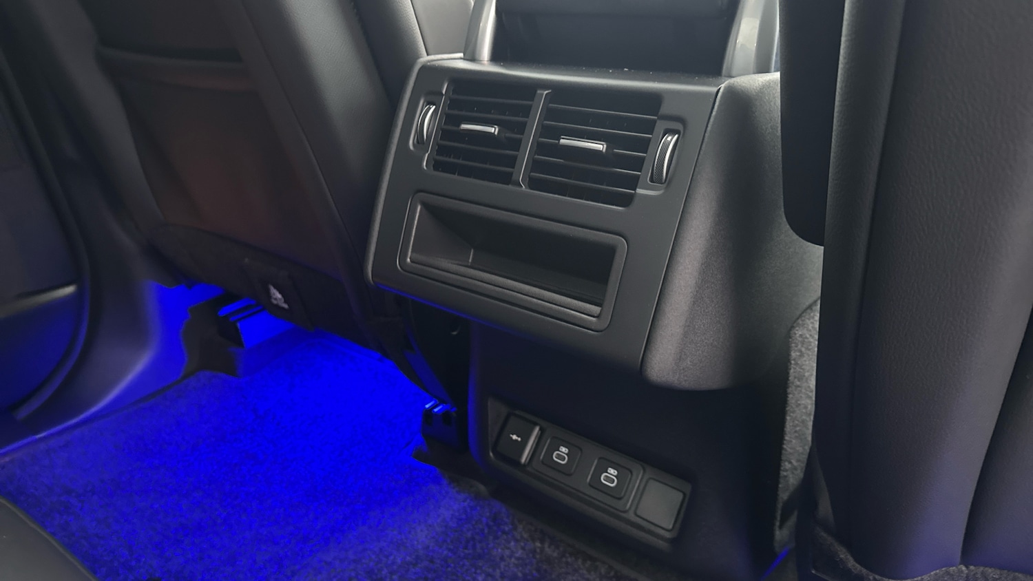 Used Land Rover Discovery 2024 for sale - 77447018: Photo 18