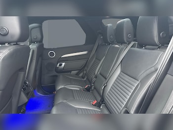 Used Land Rover Discovery 2024 for sale - 77447018: Photo