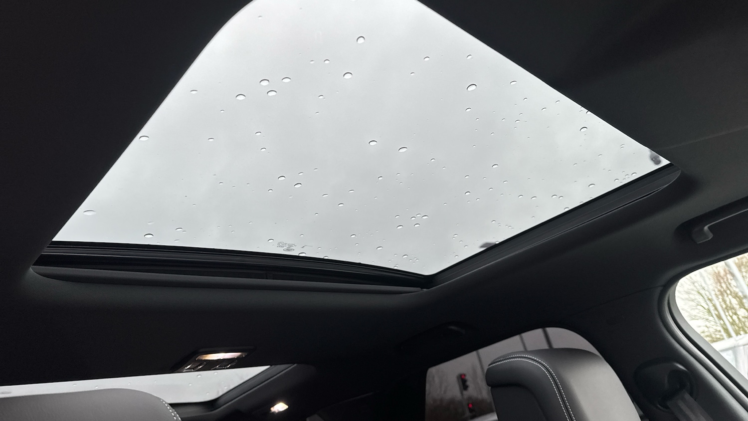 Used Land Rover Discovery 2024 for sale - 77447018: Photo 54