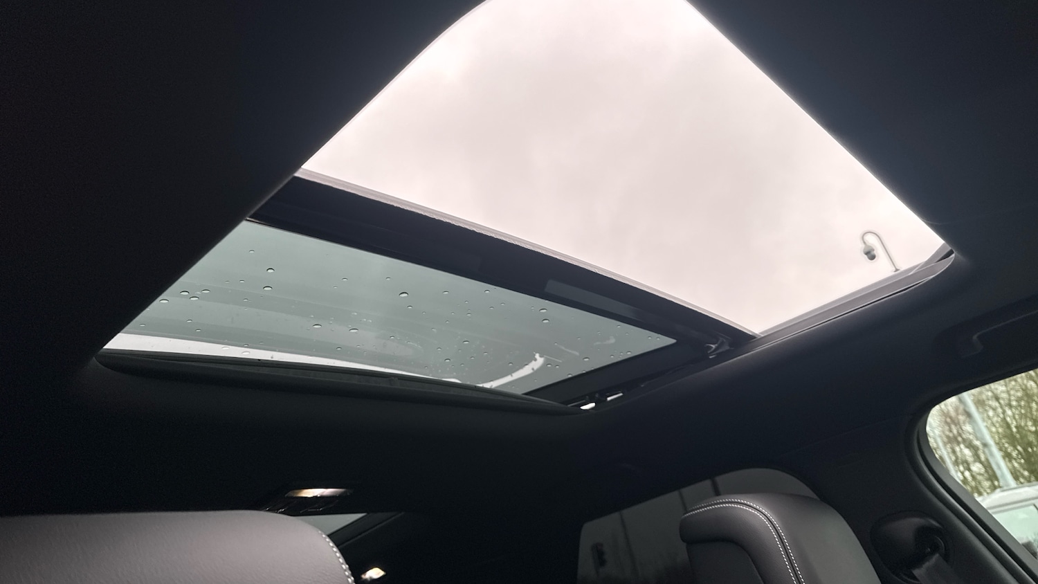 Used Land Rover Discovery 2024 for sale - 77447018: Photo 55