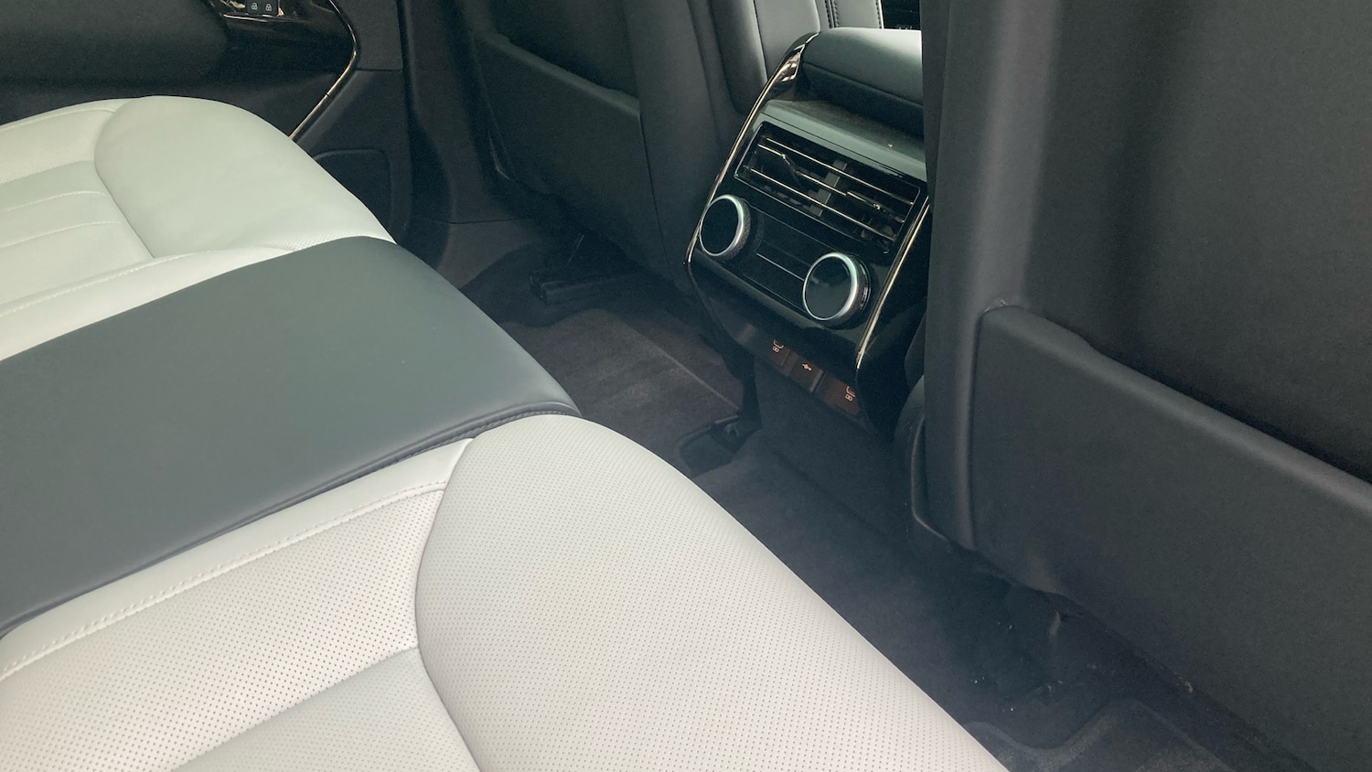 Used Land Rover Range Rover Sport 2024 for sale - 76193791: Photo 18