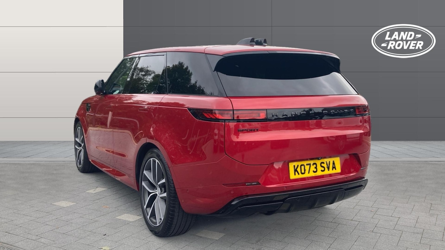 Used Land Rover Range Rover Sport 2024 for sale - 76193791: Photo 2