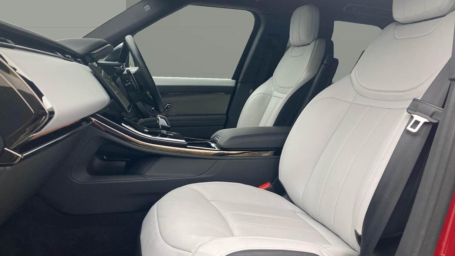 Used Land Rover Range Rover Sport 2024 for sale - 76193791: Photo 3