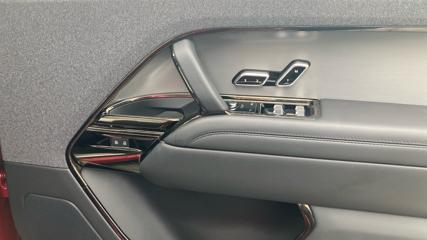 Used Land Rover Range Rover Sport 2024 for sale - 76193791: Photo 34