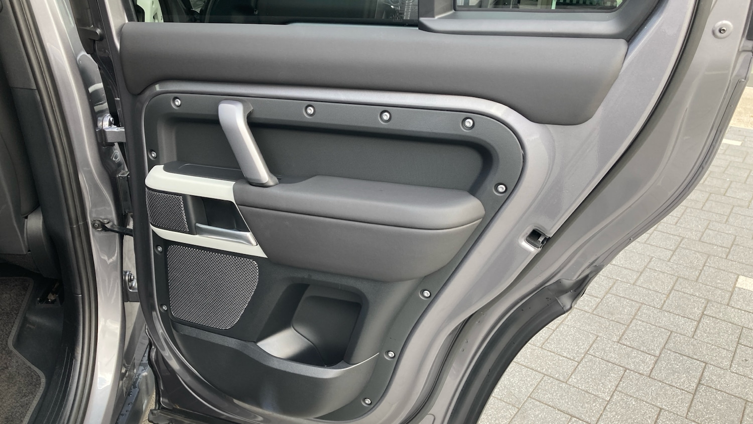 Used Land Rover Defender 2024 for sale - 77381478: Photo 26