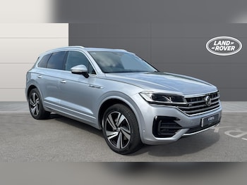 2019 (19) - 3.0 V6 TDI 4Motion R-Line Tech 5dr Tip Auto Diesel Estate