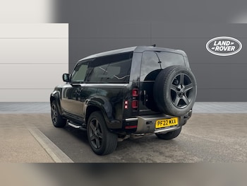 Used Land Rover Defender 2022 for sale - 77760516: Photo