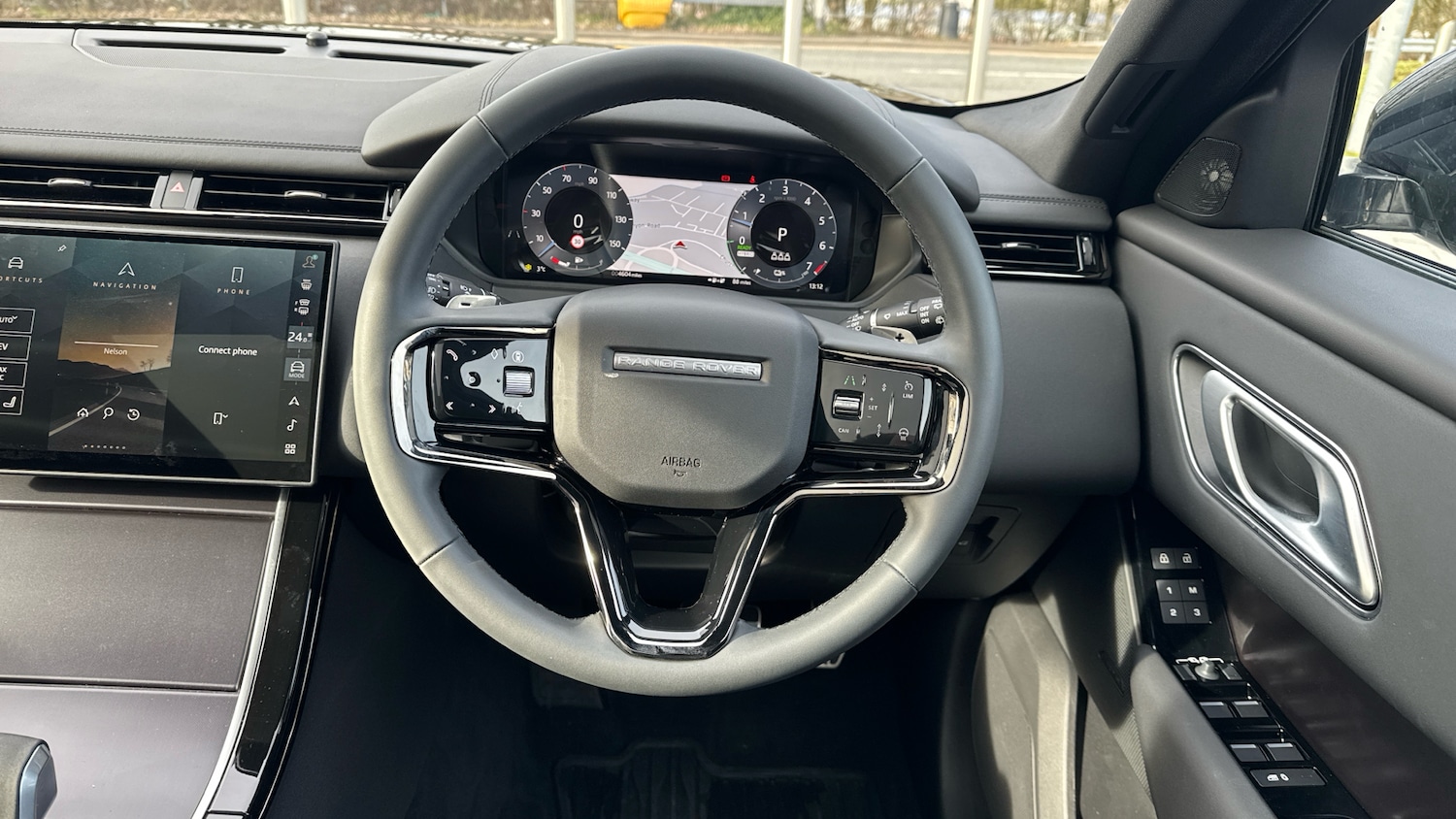 Used Land Rover Range Rover Velar 2025 for sale - 77541897: Photo 15
