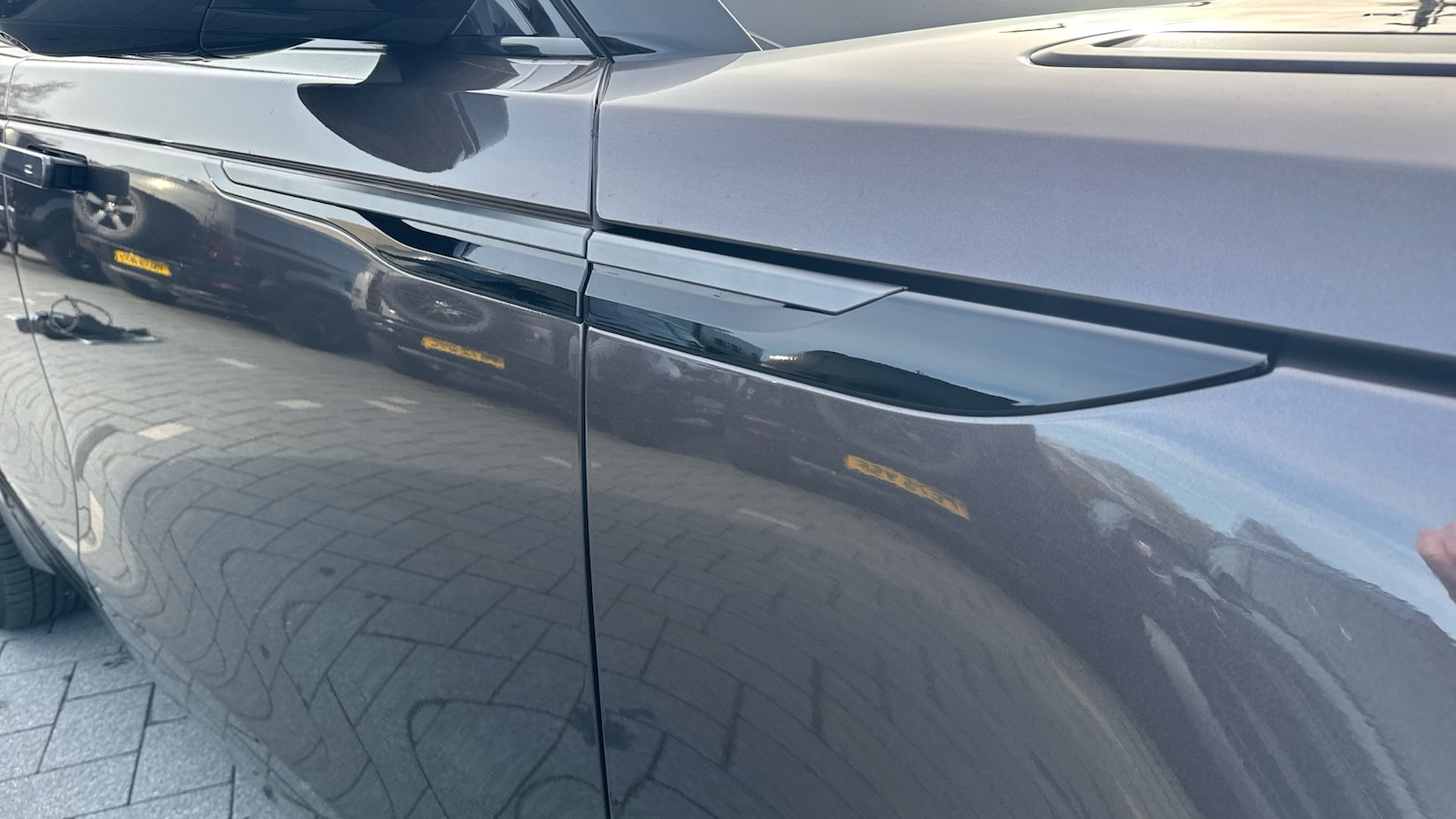 Used Land Rover Range Rover Velar 2025 for sale - 77541897: Photo 21