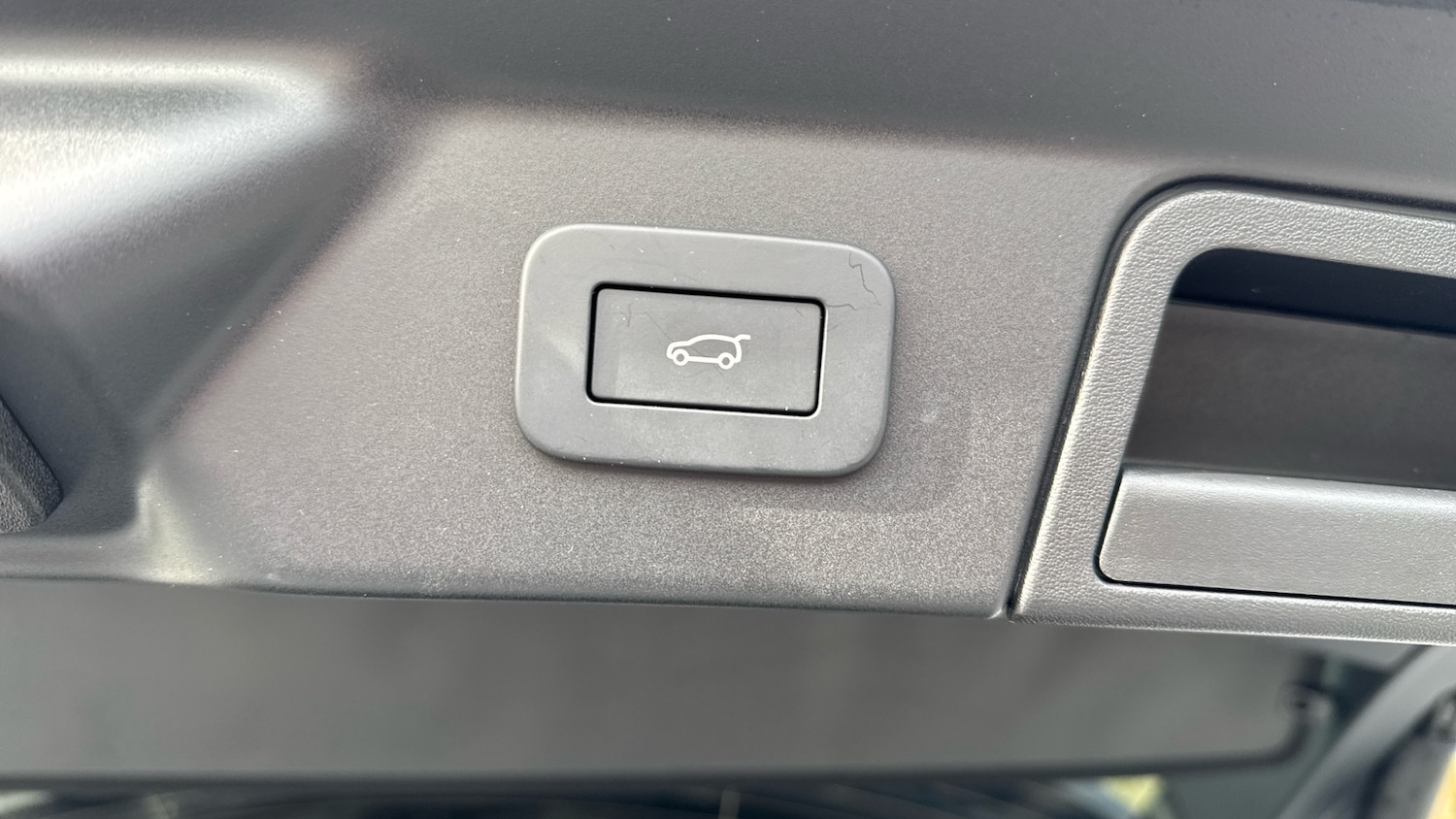 Used Land Rover Range Rover Velar 2025 for sale - 77541897: Photo 29