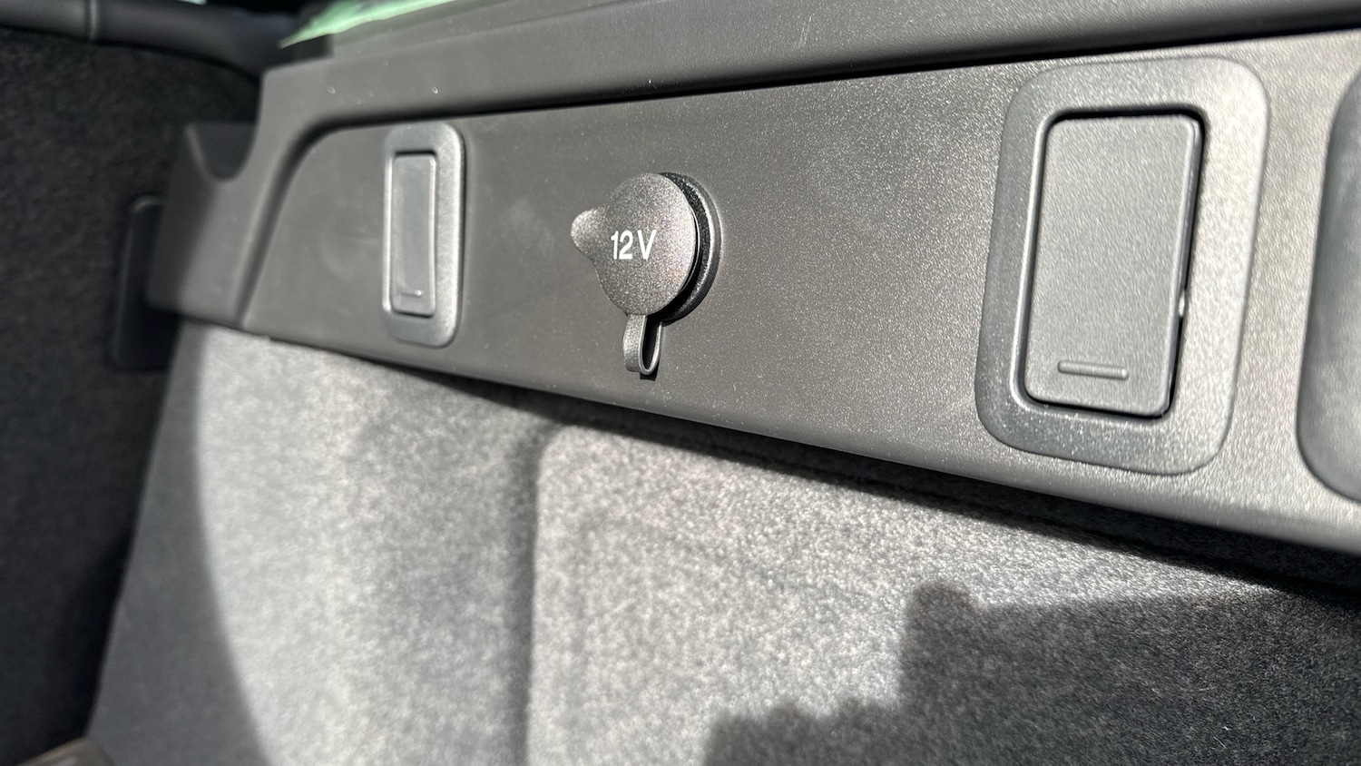 Used Land Rover Range Rover Velar 2025 for sale - 77541897: Photo 30