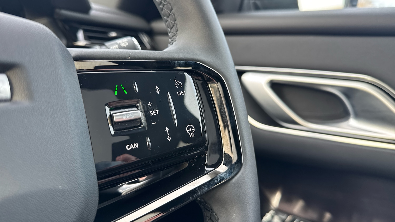 Used Land Rover Range Rover Velar 2025 for sale - 77541897: Photo 46