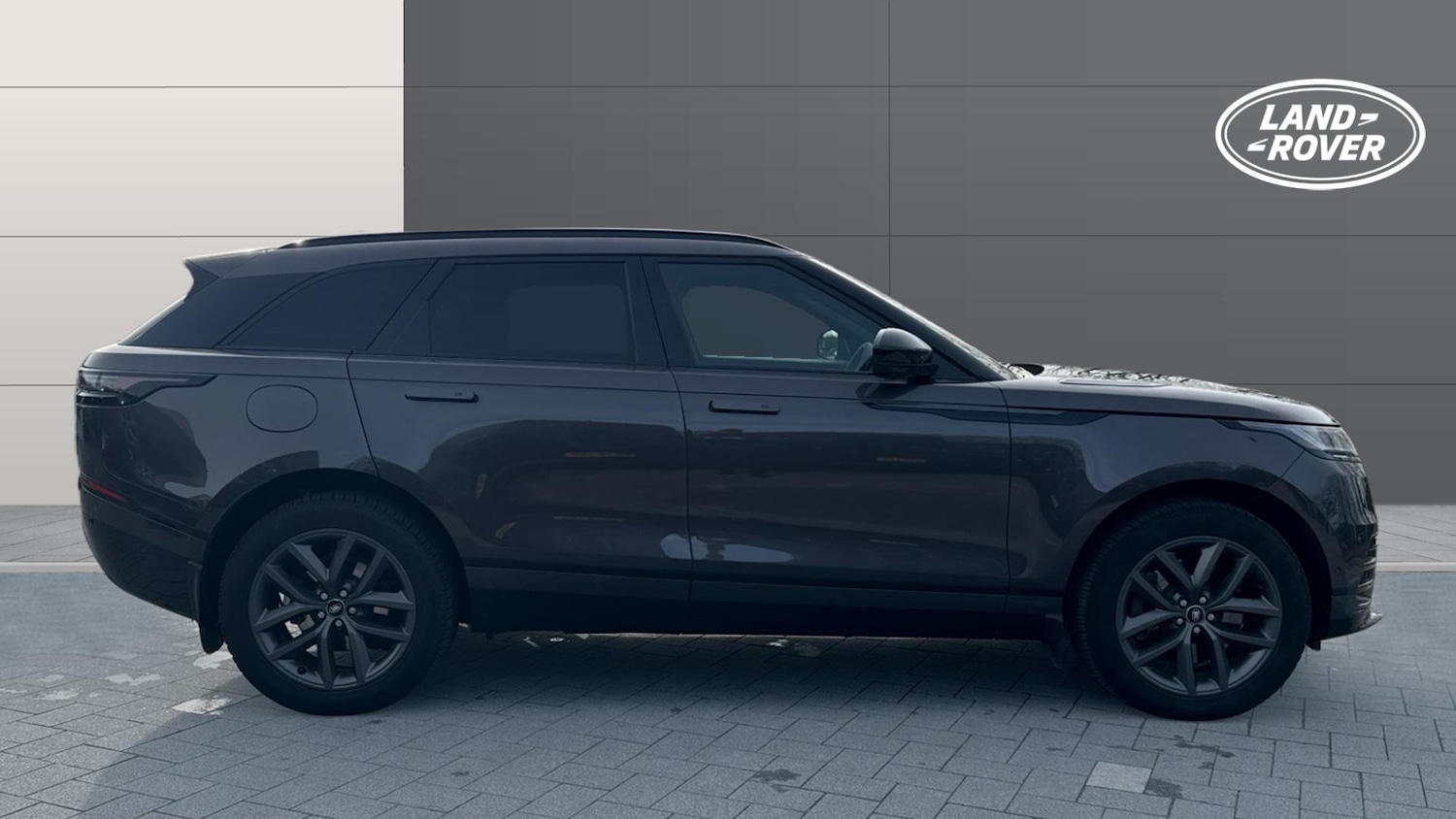 Used Land Rover Range Rover Velar 2025 for sale - 77541897: Photo 5