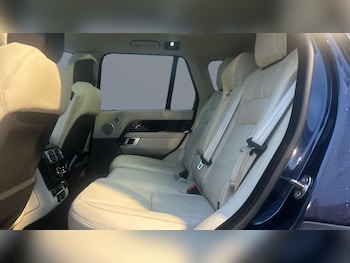 Used Land Rover Range Rover 2021 for sale - 76477055: Photo