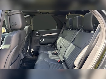 Used Land Rover Discovery 2025 for sale - 79596153: Photo