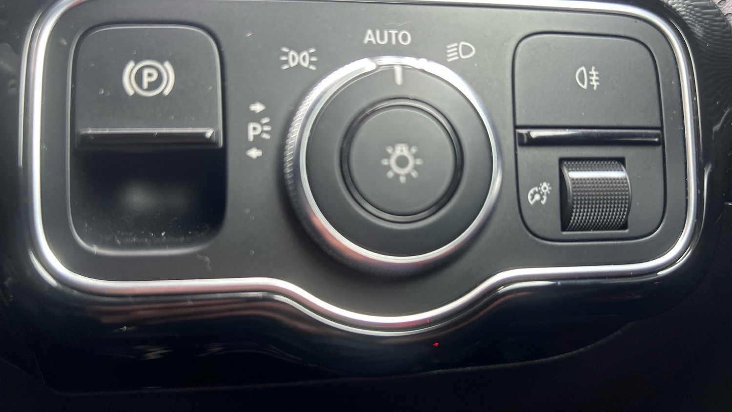 Used Mercedes-Benz A-Class 2019 for sale - 76578488: Photo 34