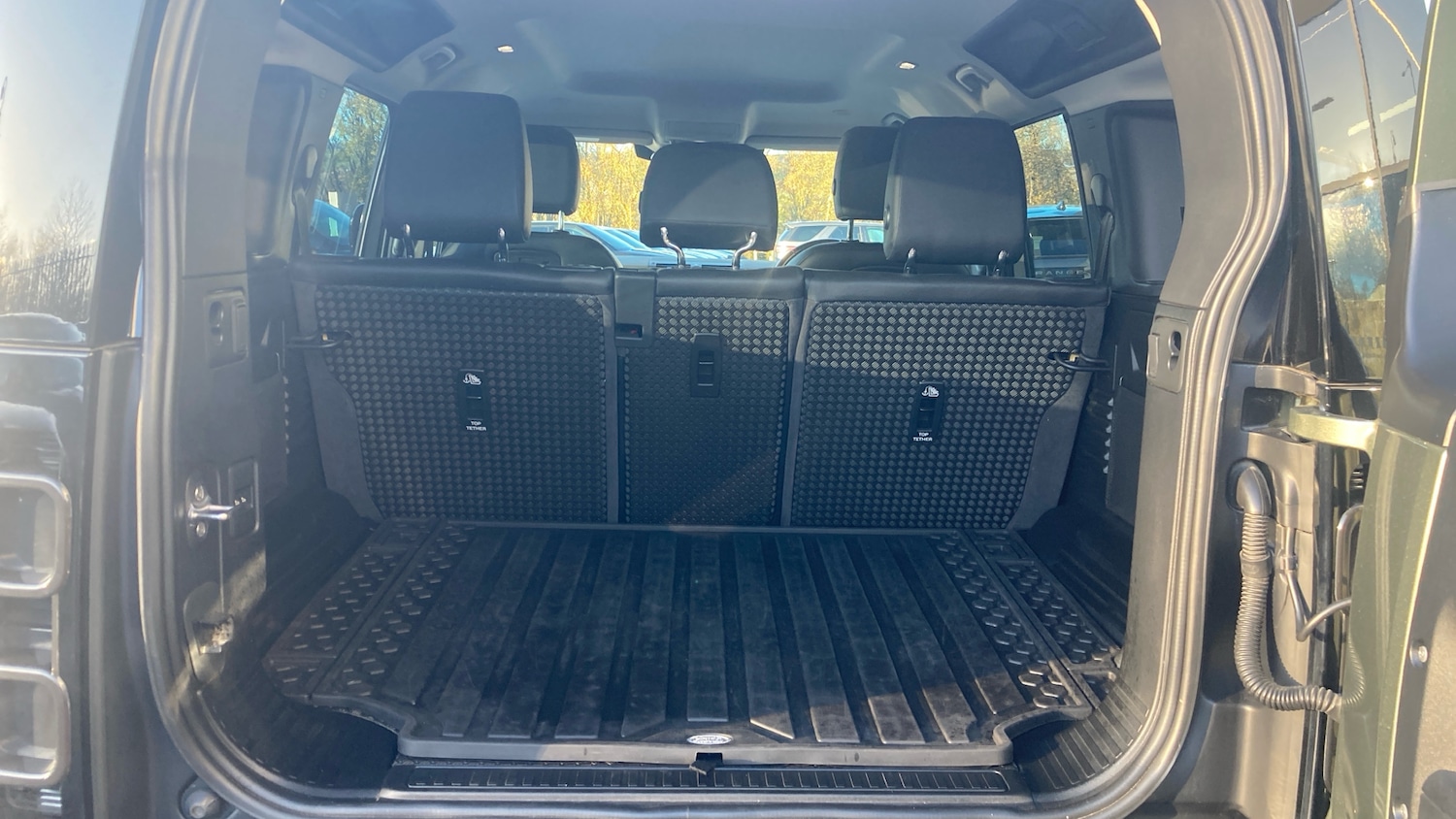 Used Land Rover Defender 2020 for sale - 76625607: Photo 10