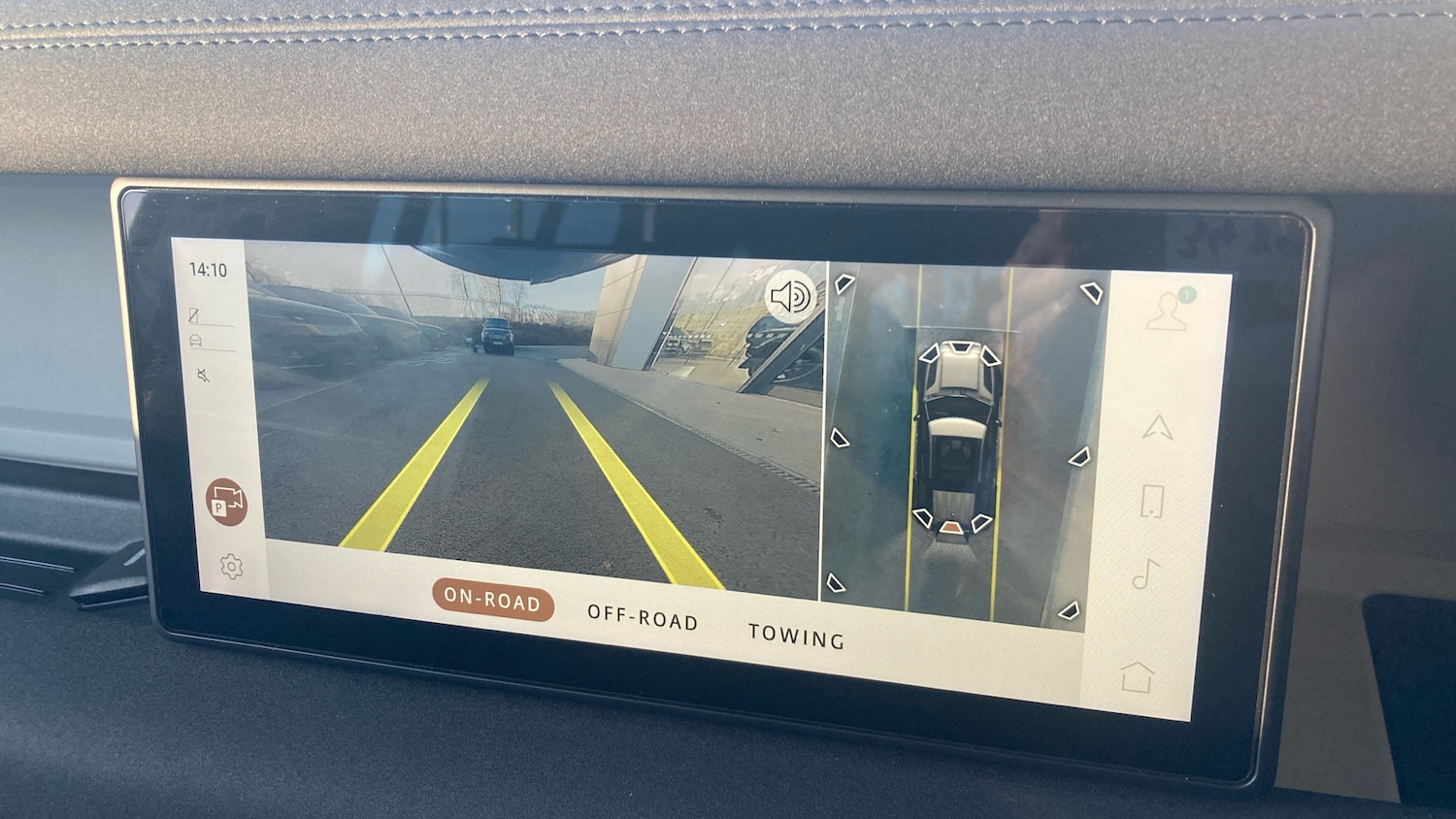 Used Land Rover Defender 2020 for sale - 76625607: Photo 12