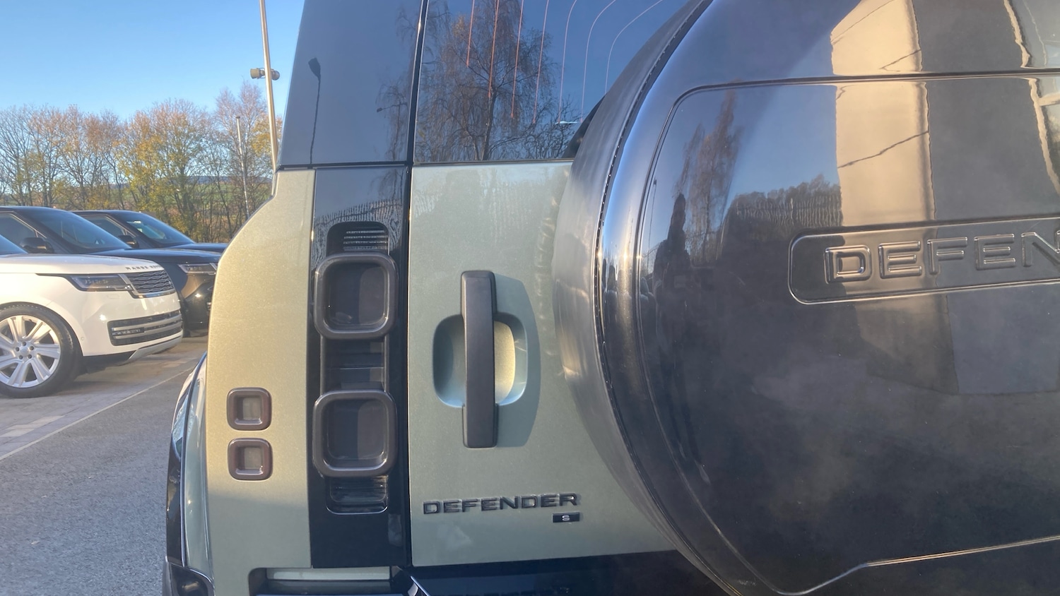 Used Land Rover Defender 2020 for sale - 76625607: Photo 19