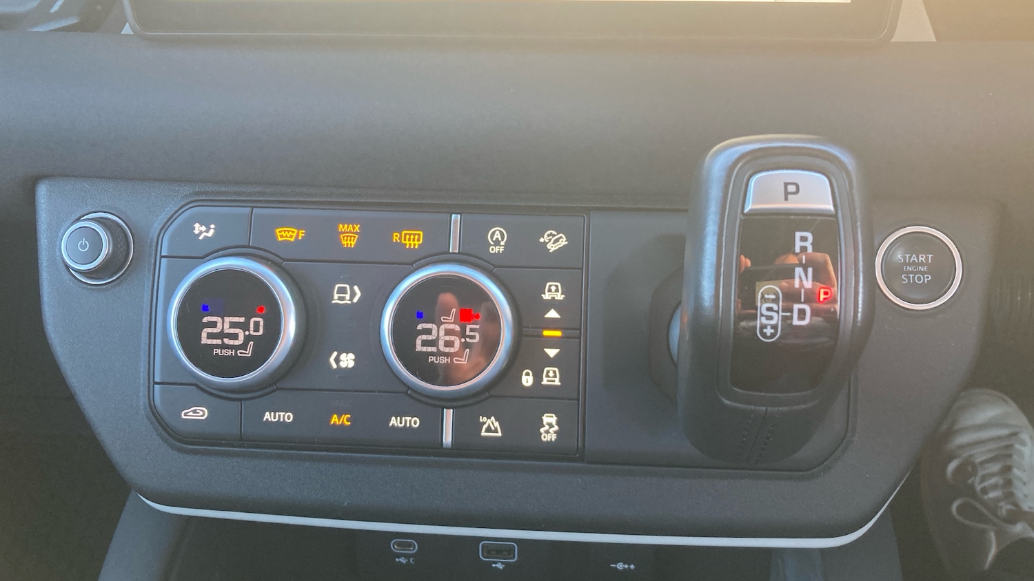 Used Land Rover Defender 2020 for sale - 76625607: Photo 21