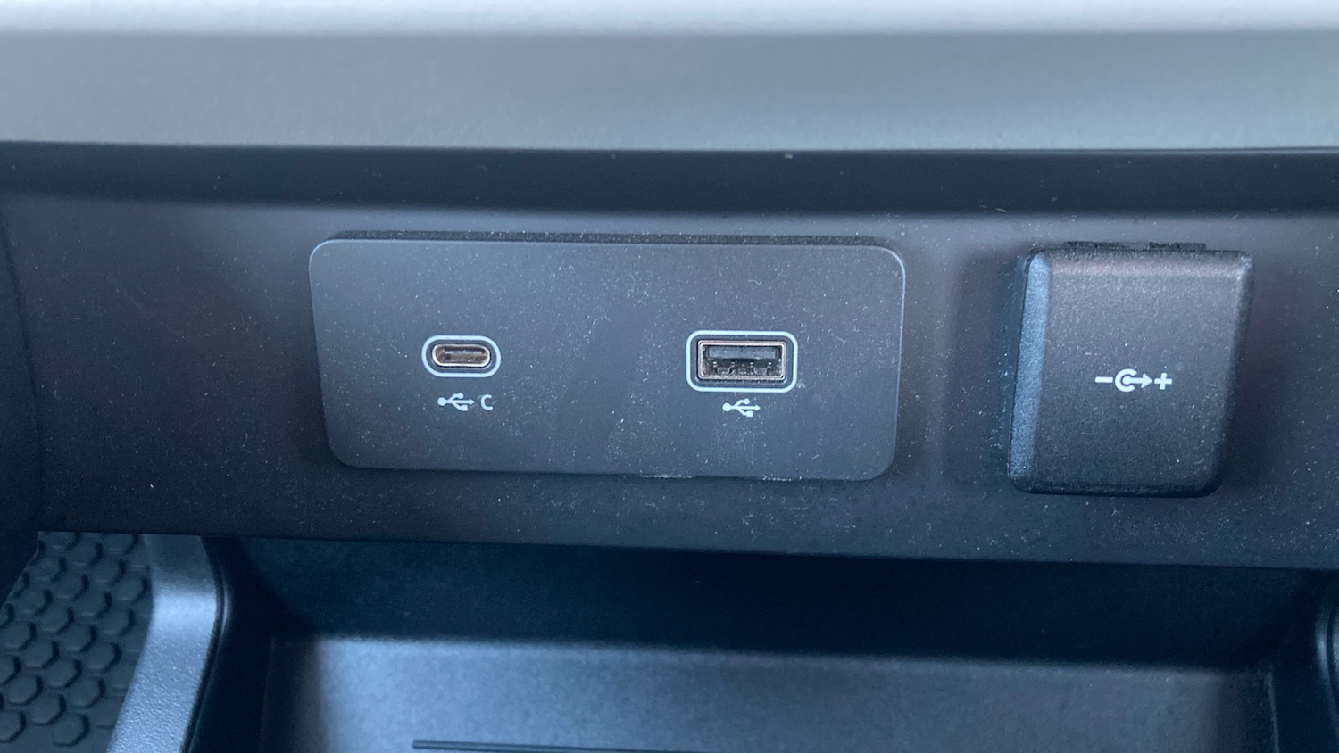 Used Land Rover Defender 2020 for sale - 76625607: Photo 26