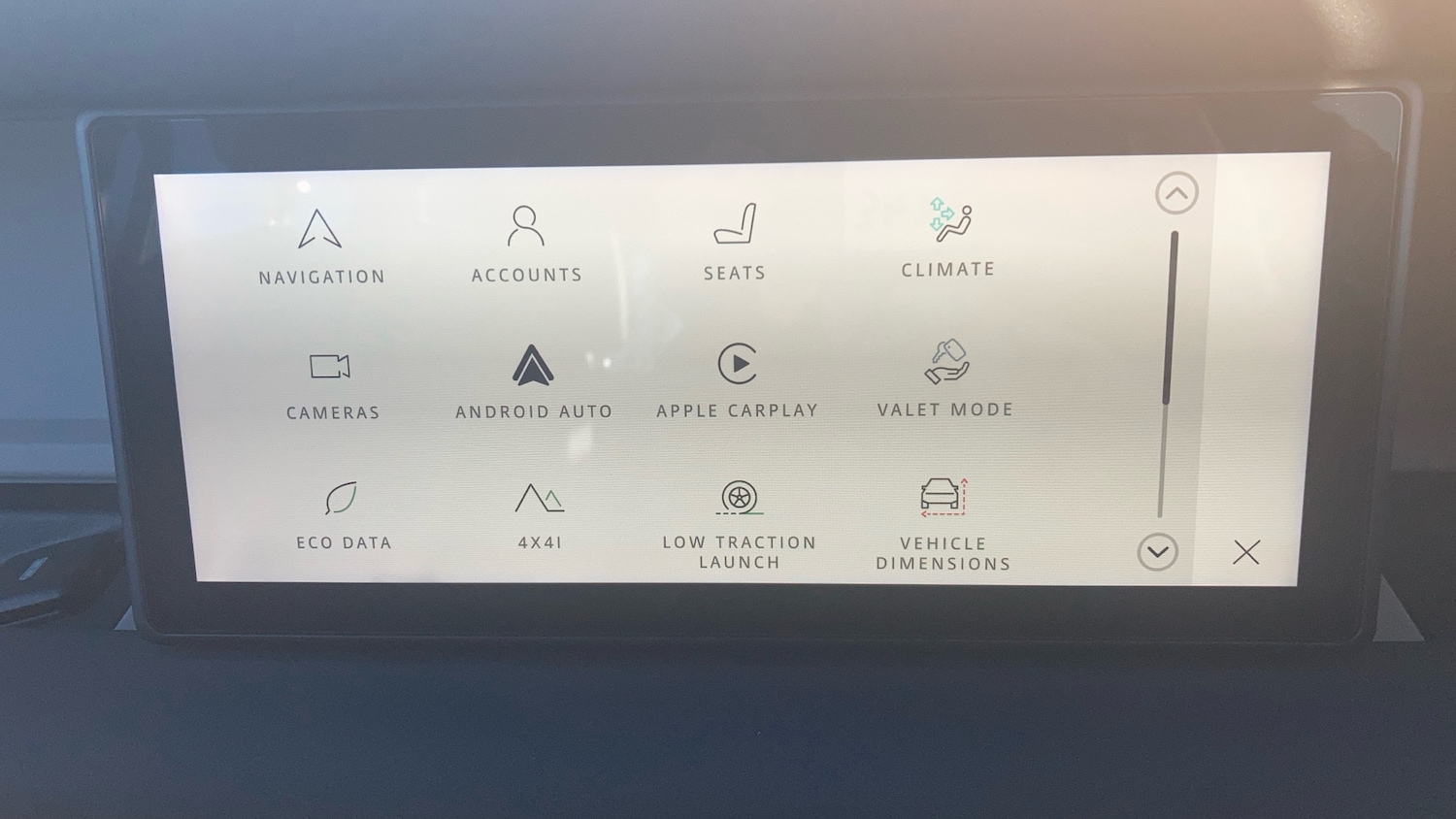 Used Land Rover Defender 2020 for sale - 76625607: Photo 31