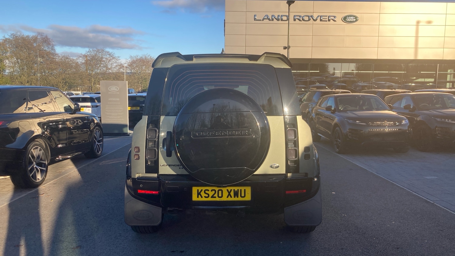 Used Land Rover Defender 2020 for sale - 76625607: Photo 56