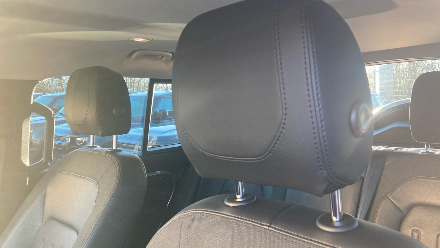 Used Land Rover Defender 2020 for sale - 76625607: Photo 77