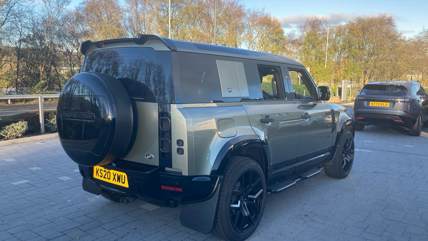 Used Land Rover Defender 2020 for sale - 76625607: Photo 84