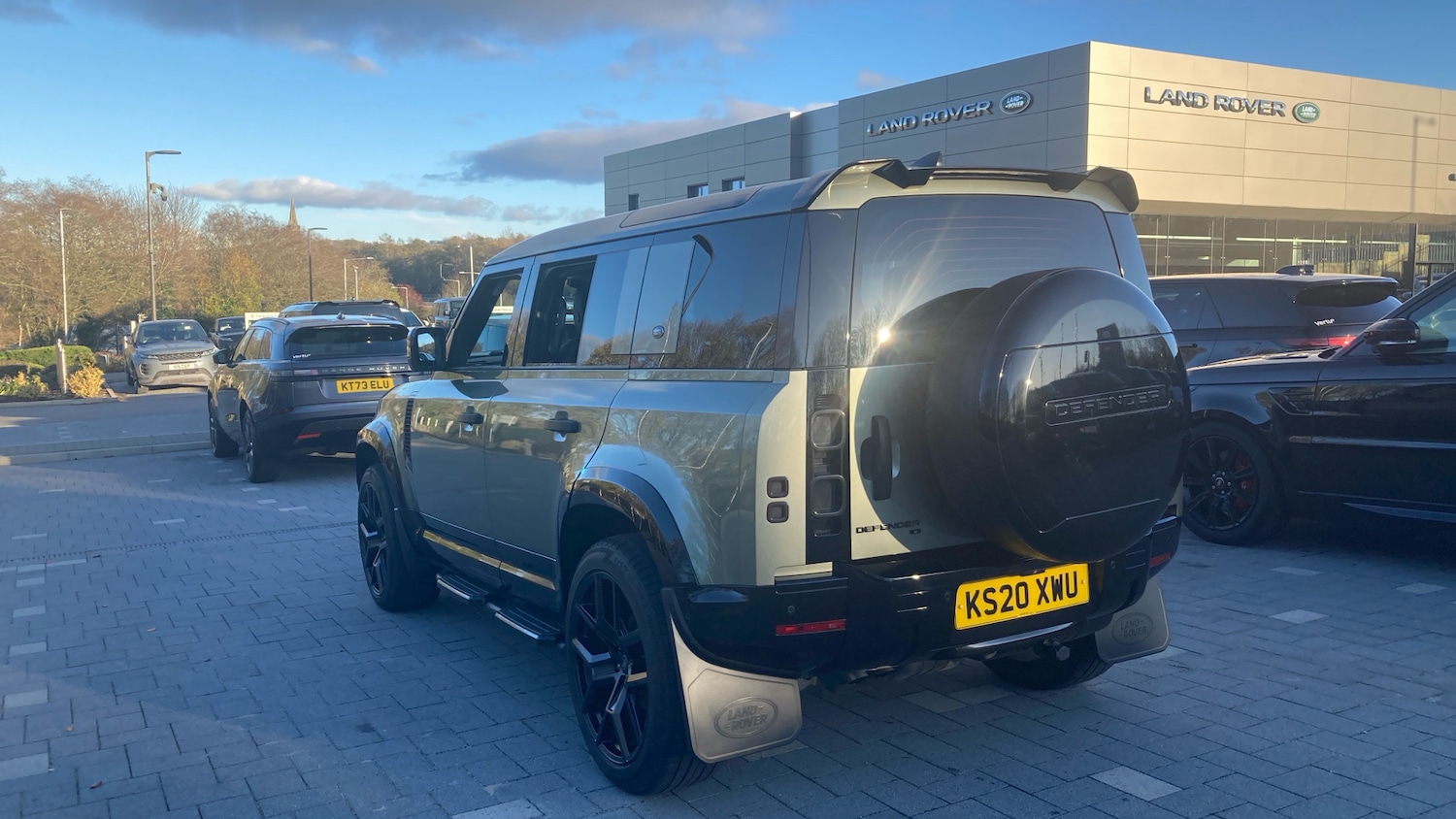 Used Land Rover Defender 2020 for sale - 76625607: Photo 86