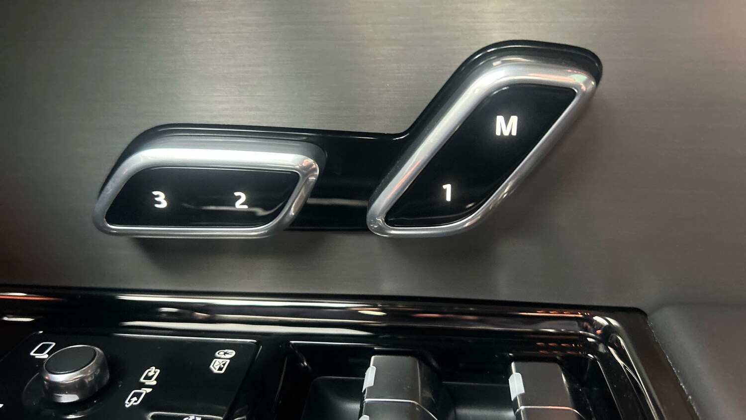 Used Land Rover Range Rover Sport 2024 for sale - 76387125: Photo 44