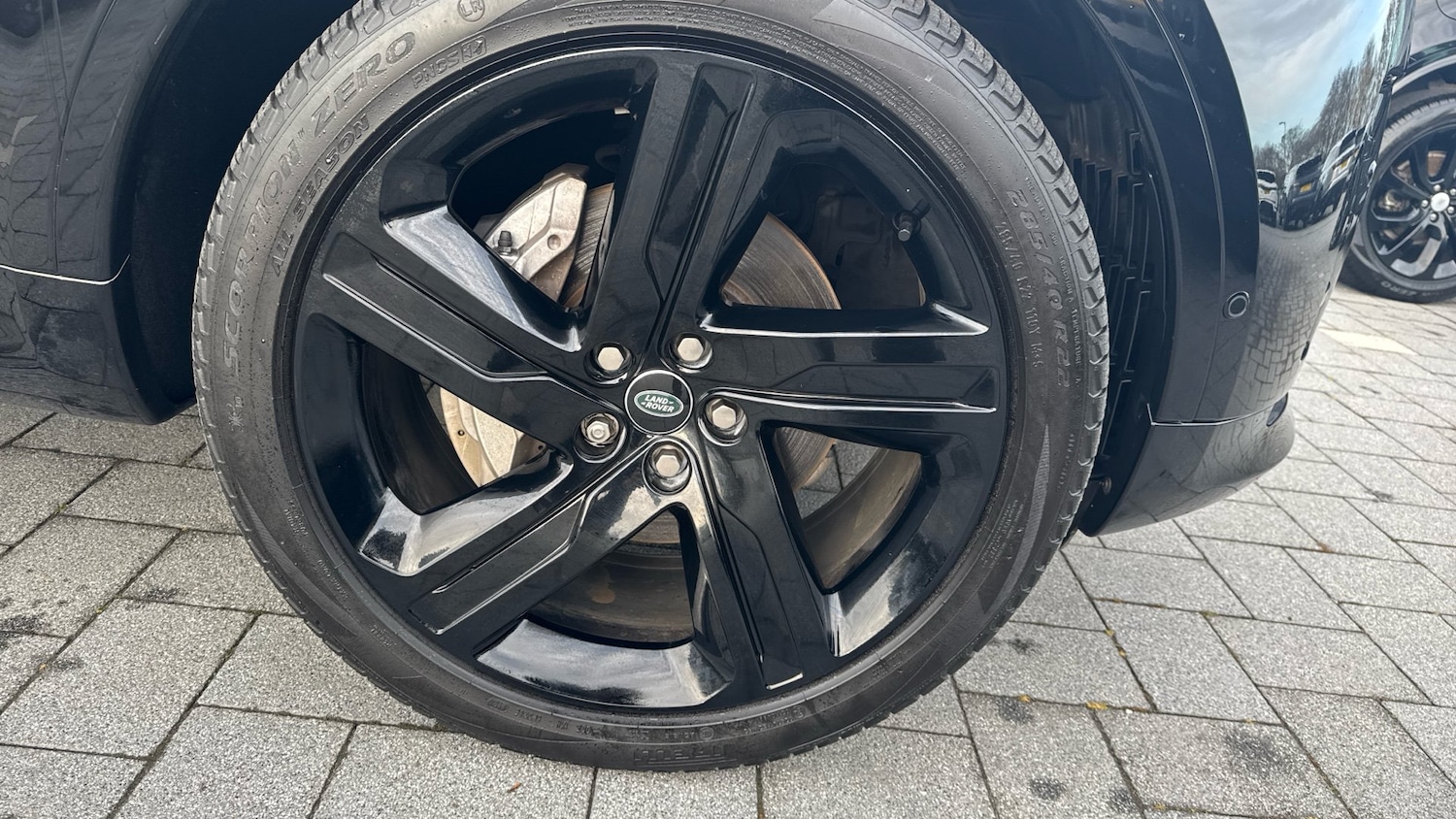 Used Land Rover Discovery 2024 for sale - 76974148: Photo 27