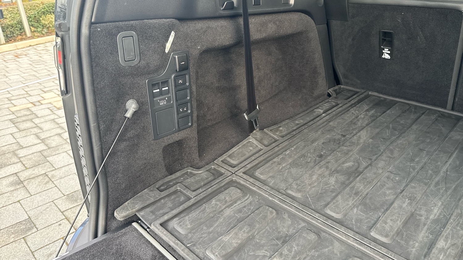 Used Land Rover Discovery 2024 for sale - 76974148: Photo 33