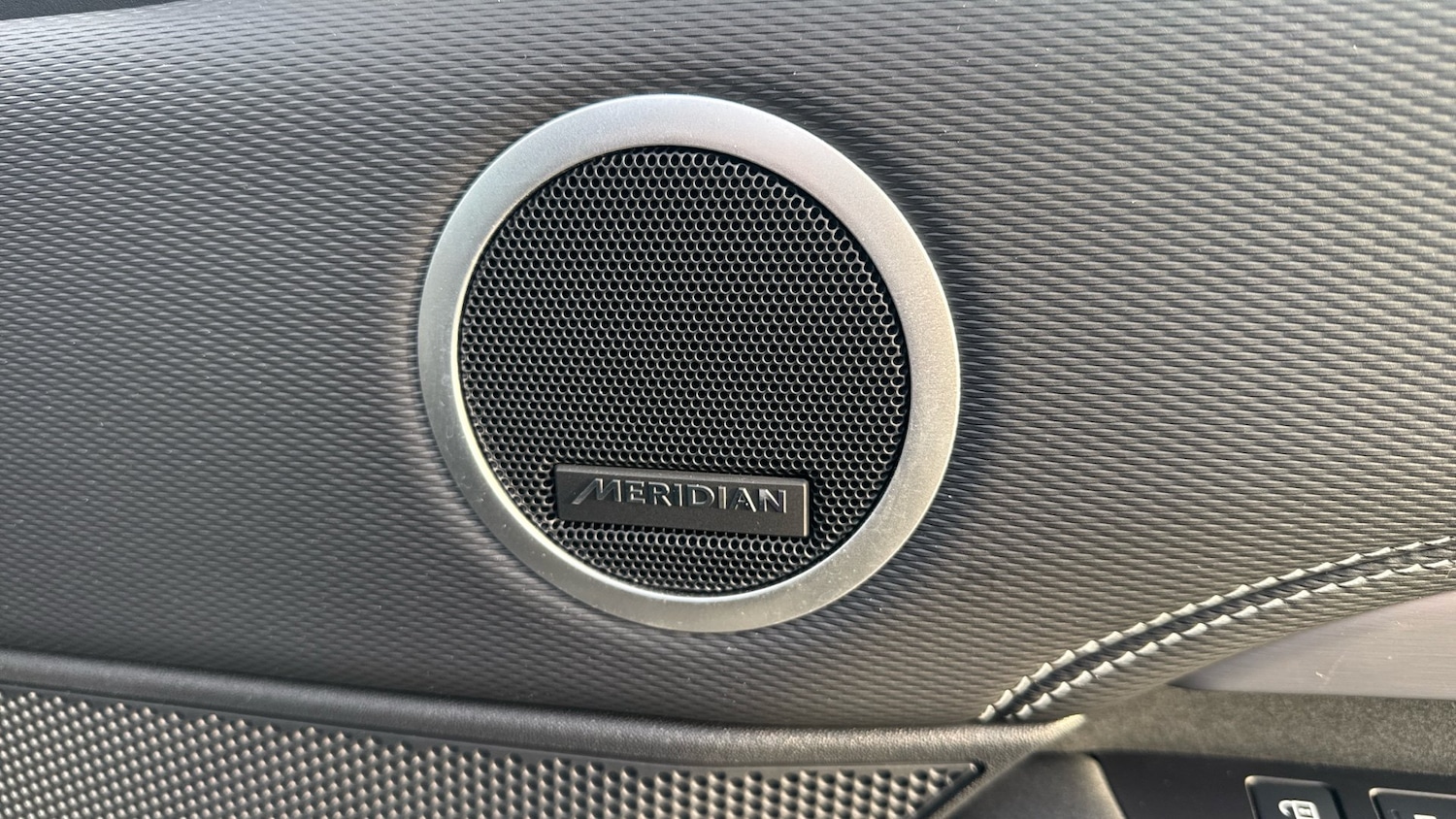 Used Land Rover Discovery 2024 for sale - 76974148: Photo 43