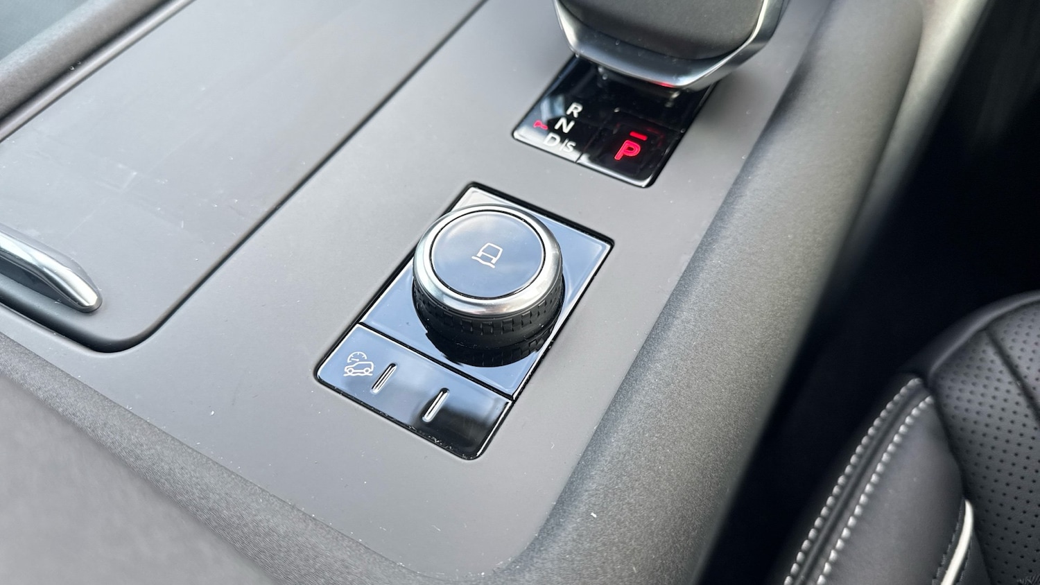 Used Land Rover Discovery 2024 for sale - 76974148: Photo 57