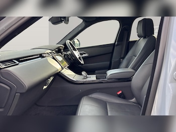 Used Land Rover Range Rover Velar 2024 for sale - 76357760: Photo