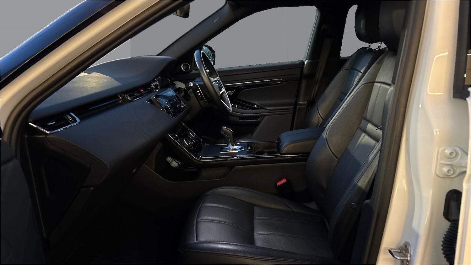 Used Land Rover Range Rover Evoque 2022 for sale - 76477053: Photo 3