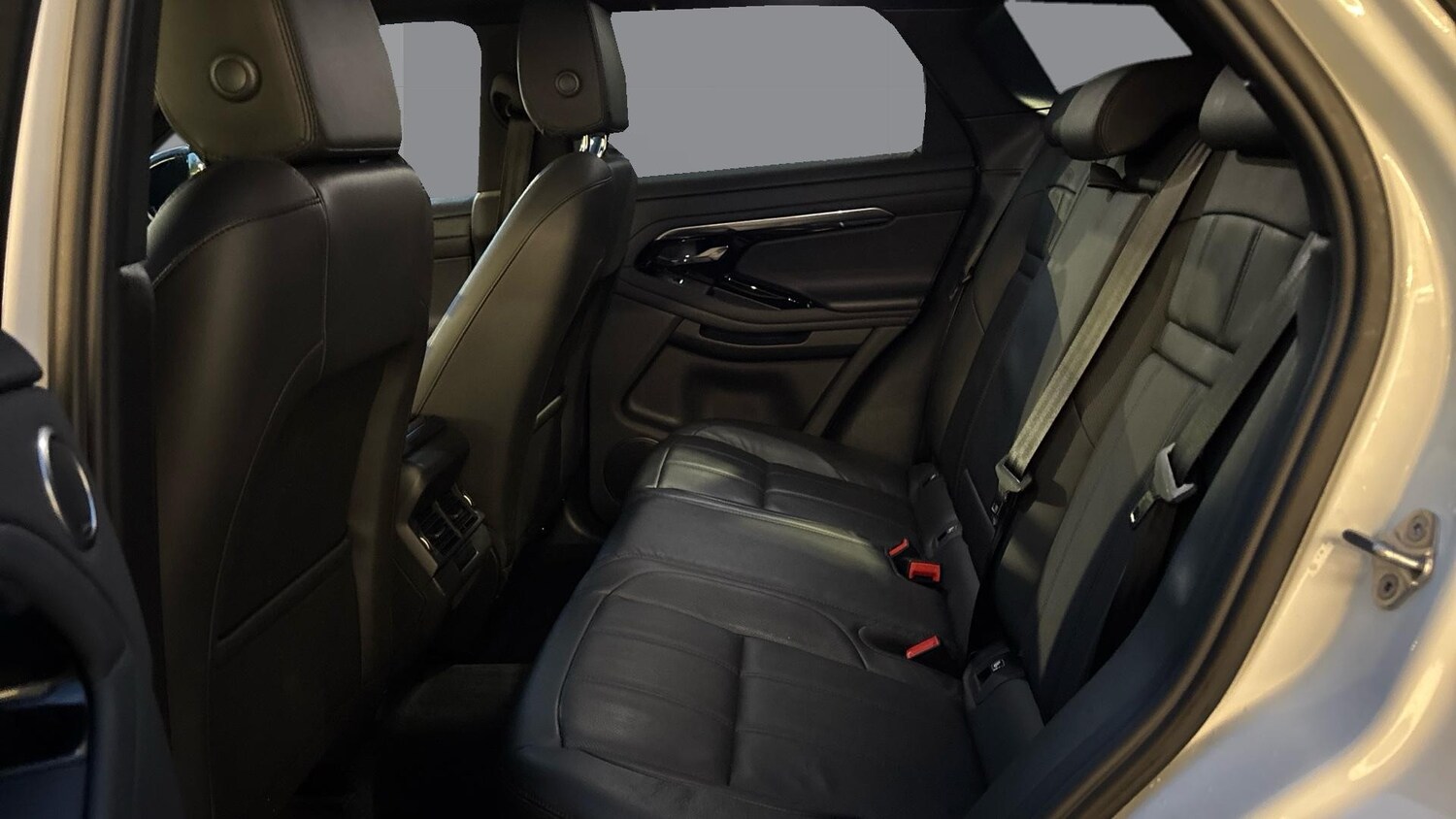 Used Land Rover Range Rover Evoque 2022 for sale - 76477053: Photo 4