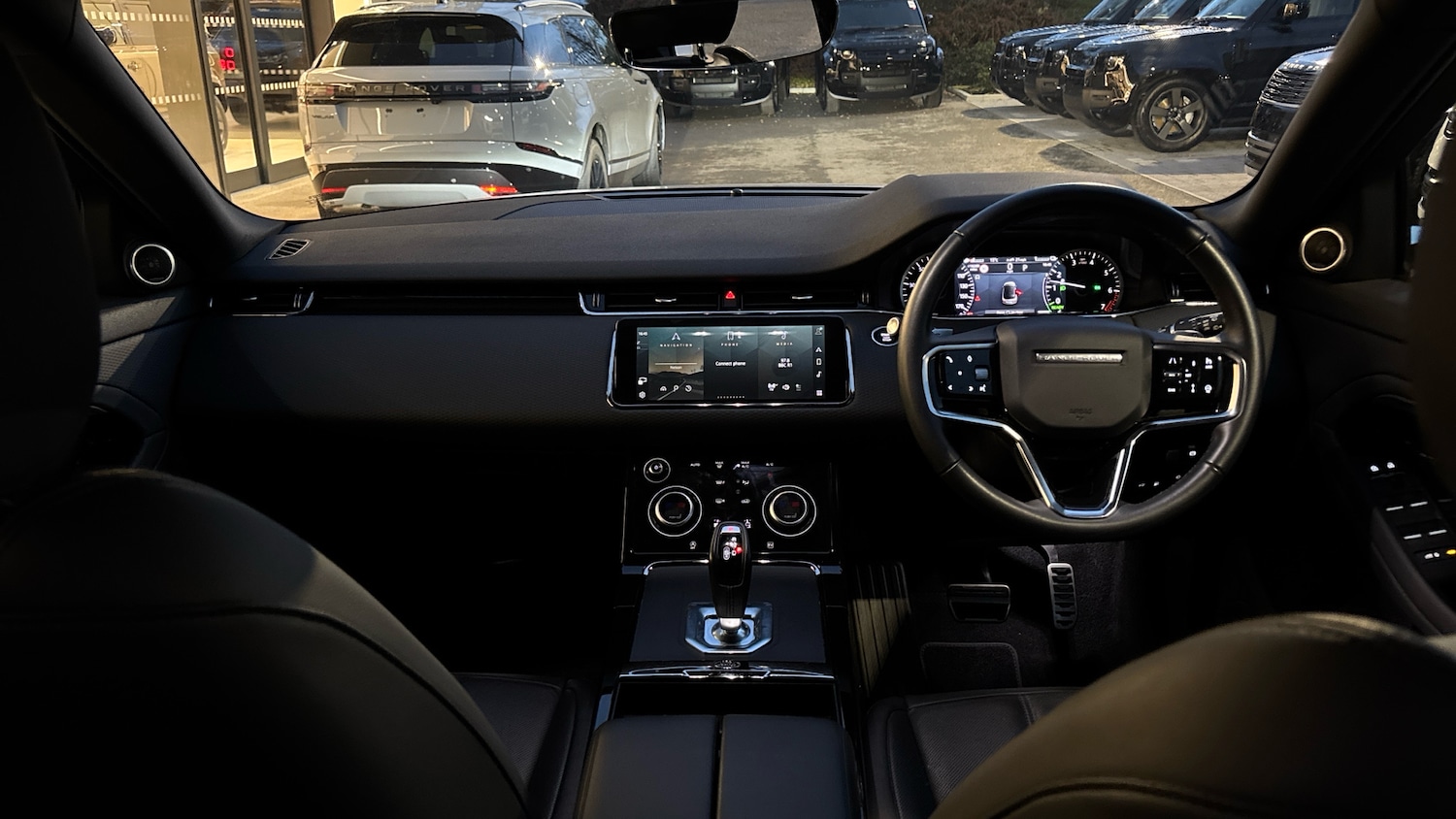 Used Land Rover Range Rover Evoque 2022 for sale - 76477053: Photo 9